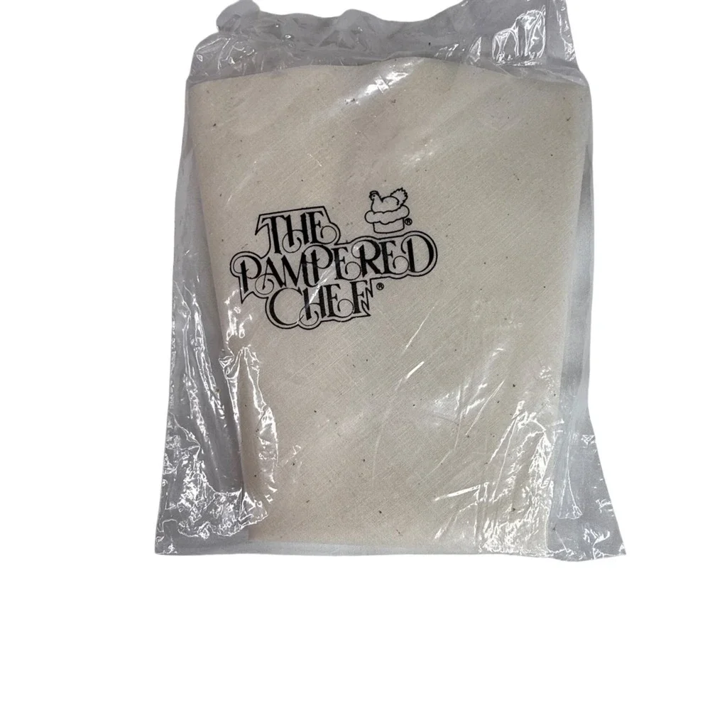 1998 VTG Pampered Chef Gingerbread Mold Home Train Stoneware Pan Frosting Bag‎